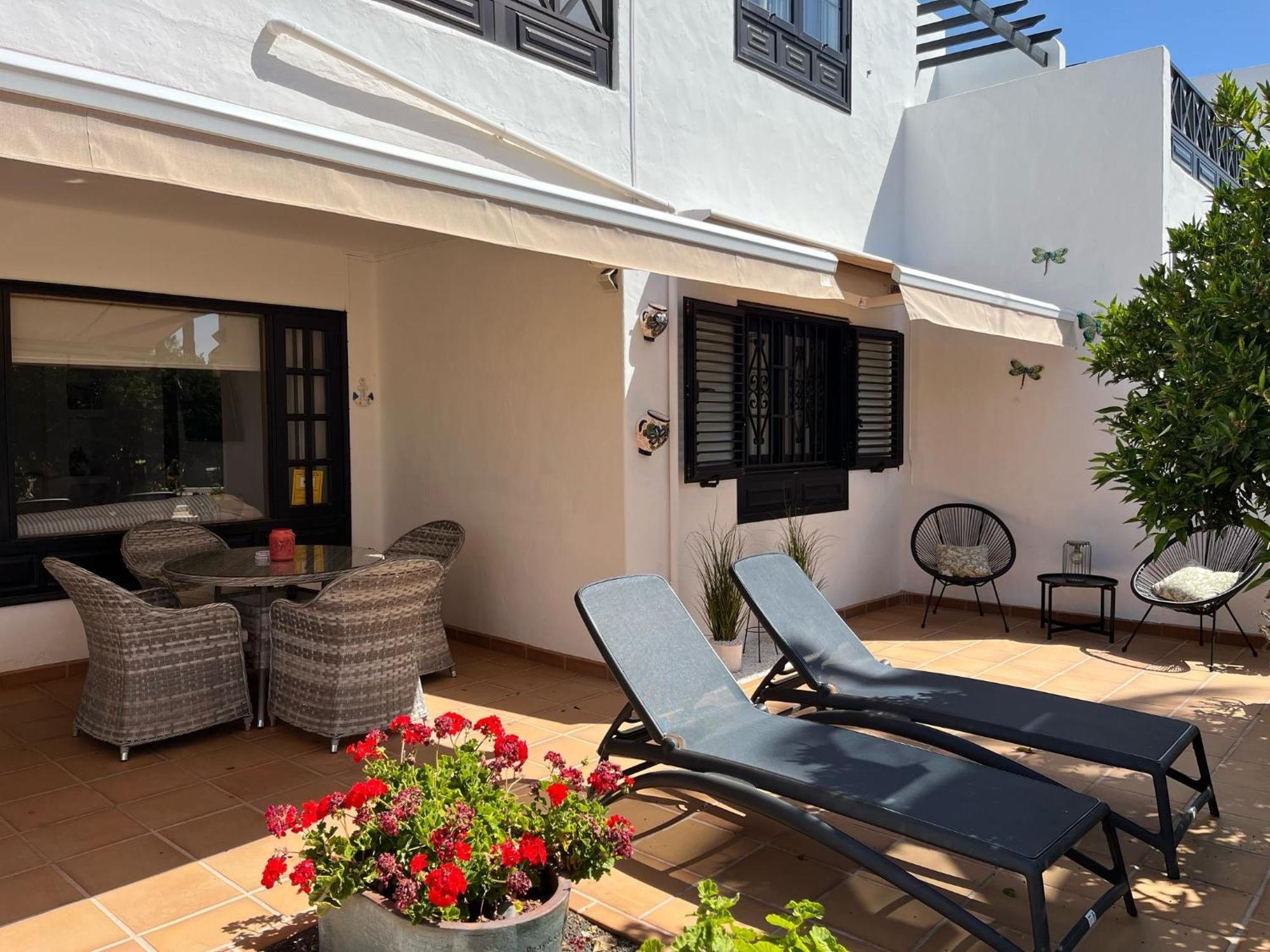 Casa Mo, 2 Bedroom Apartment Close To The Beach Puerto del Carmen  Exteriér fotografie